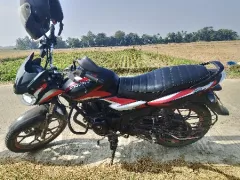 Bajaj Discover 125